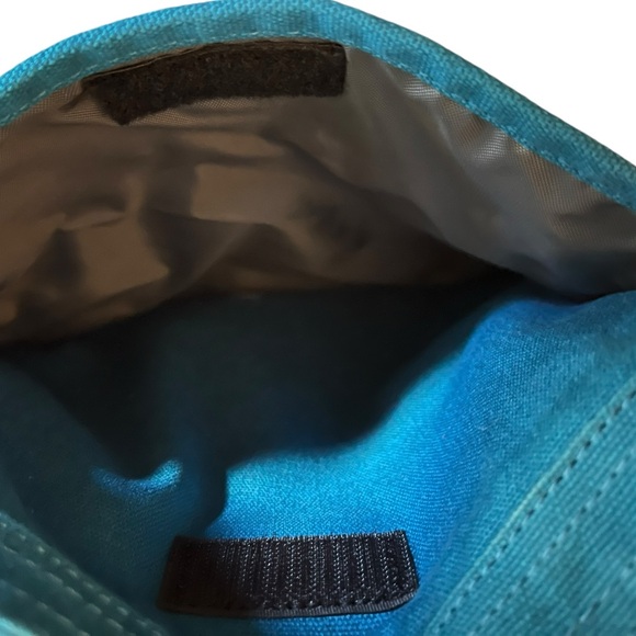 💚Kavu Keepalong Crossbody Bag - Picture 6 of 13